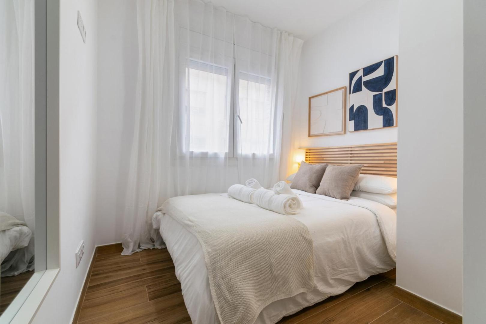 Livinn House L'Hospitalet de Llobregat Luaran gambar