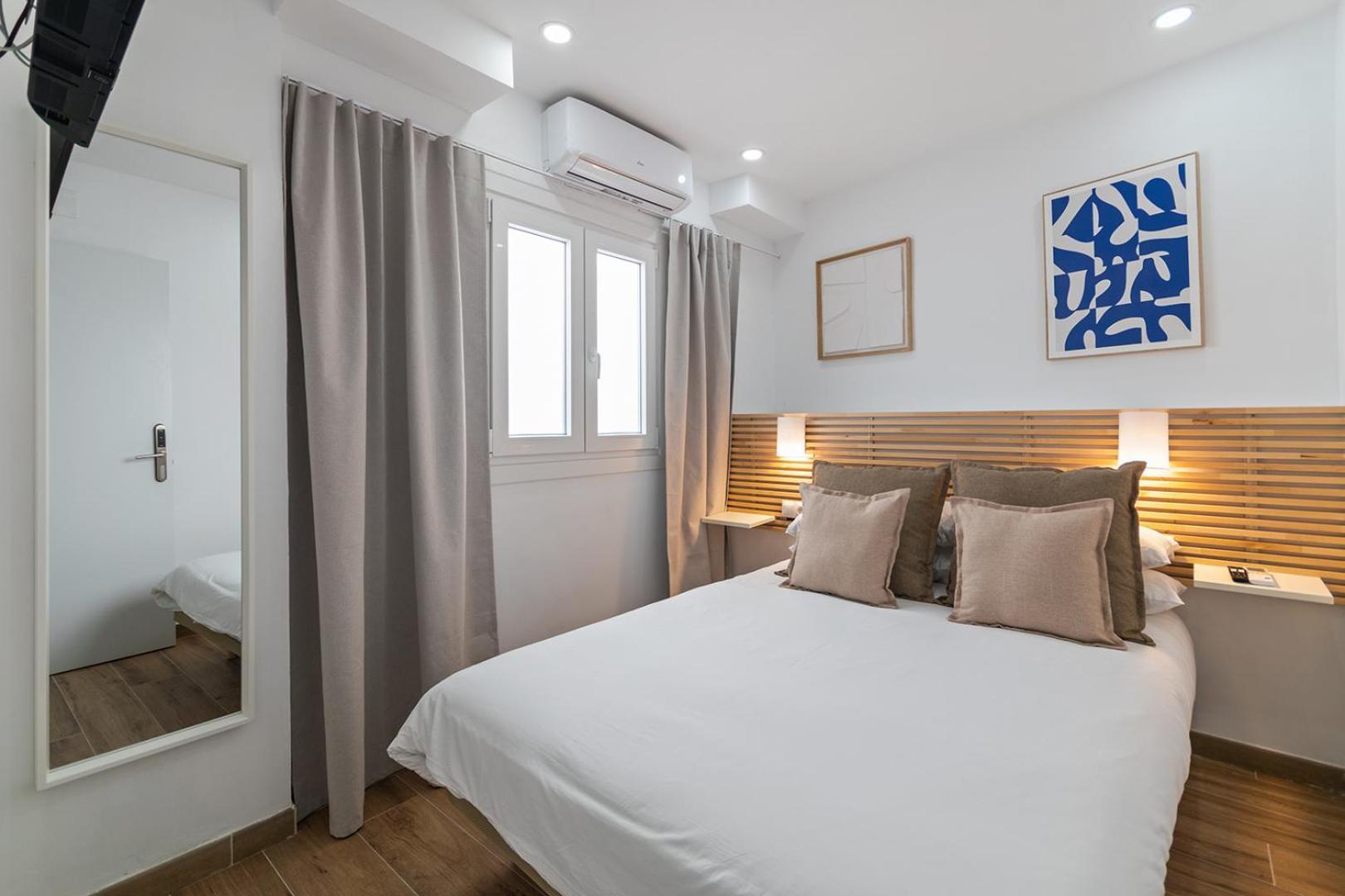 Livinn House L'Hospitalet de Llobregat Luaran gambar