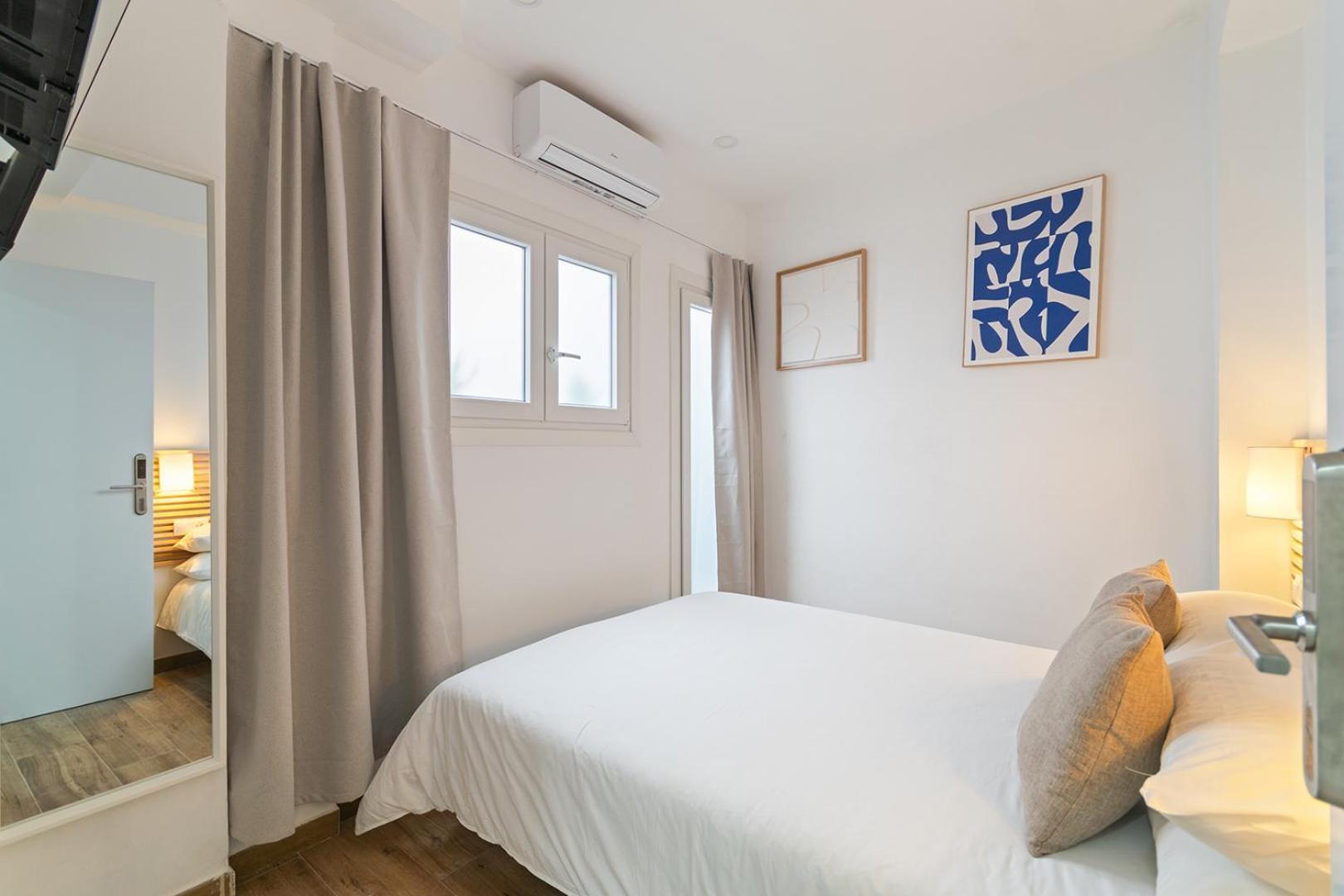 Livinn House L'Hospitalet de Llobregat Luaran gambar